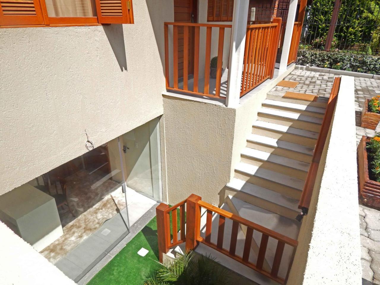 Appartamento Flats Ouro Gramado Localizado A 900 Metros Da Entrada Do Centro De Gramado Esterno foto